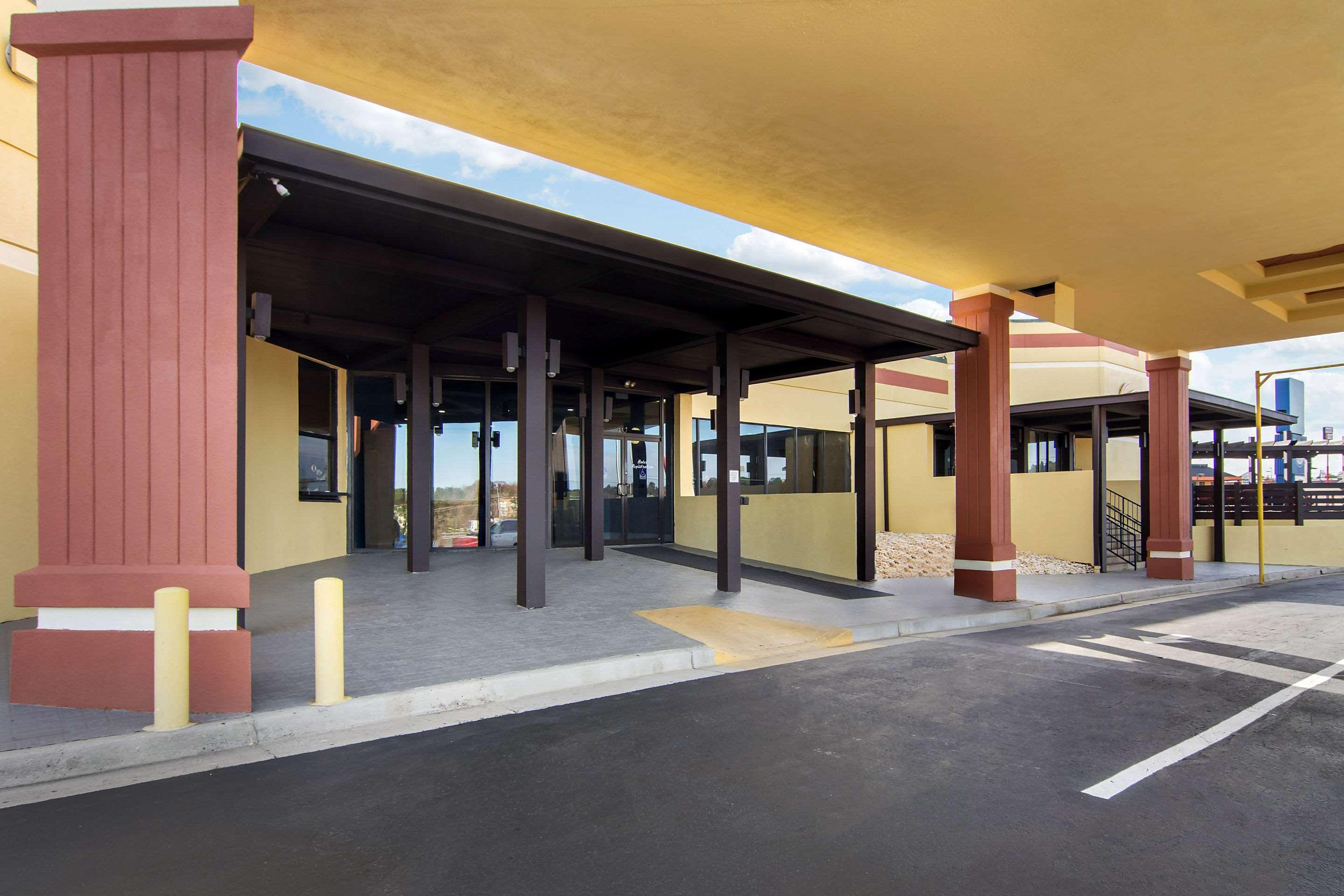 Suburban Studios Macon Exteriör bild