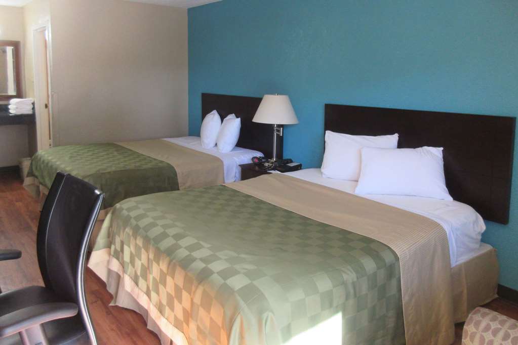Suburban Studios Macon Rum bild